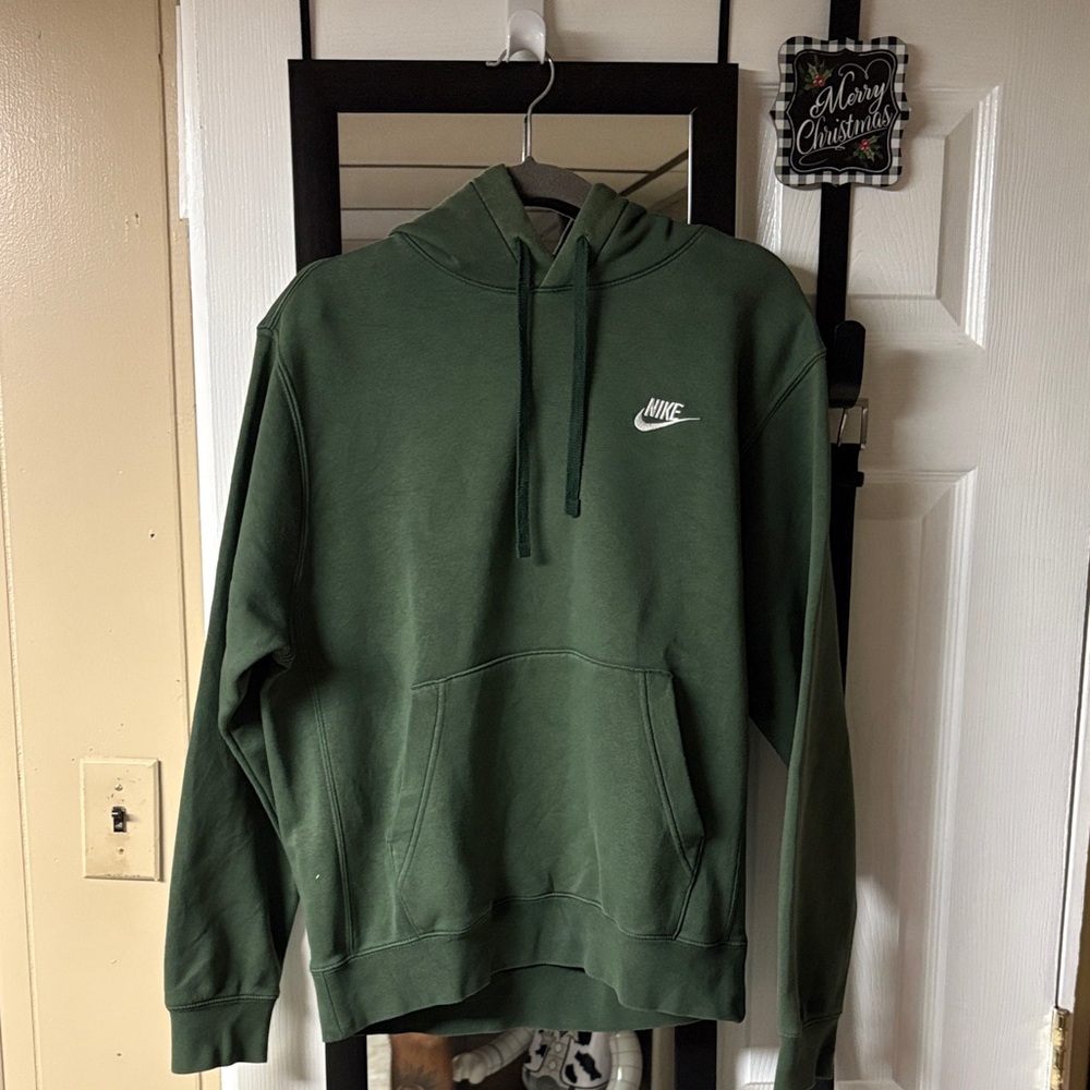 Nike Men's Forest Green Hoodie